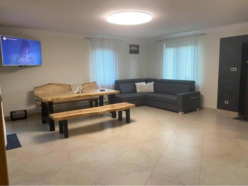 Apartament Pod Lipka Лютовиска Экстерьер фото
